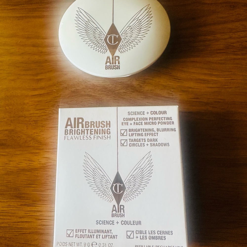 Charlotte Tilbury Airbrush Brightening Flawless Finish Powder